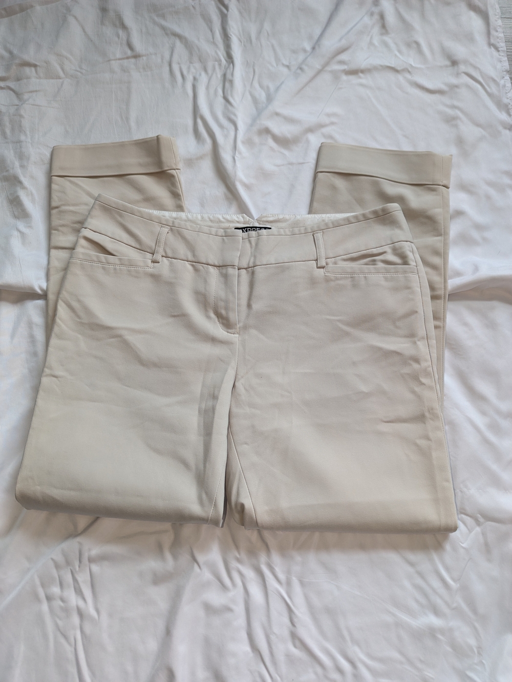 Express Women Columnist Cropped Pants in Light Beige